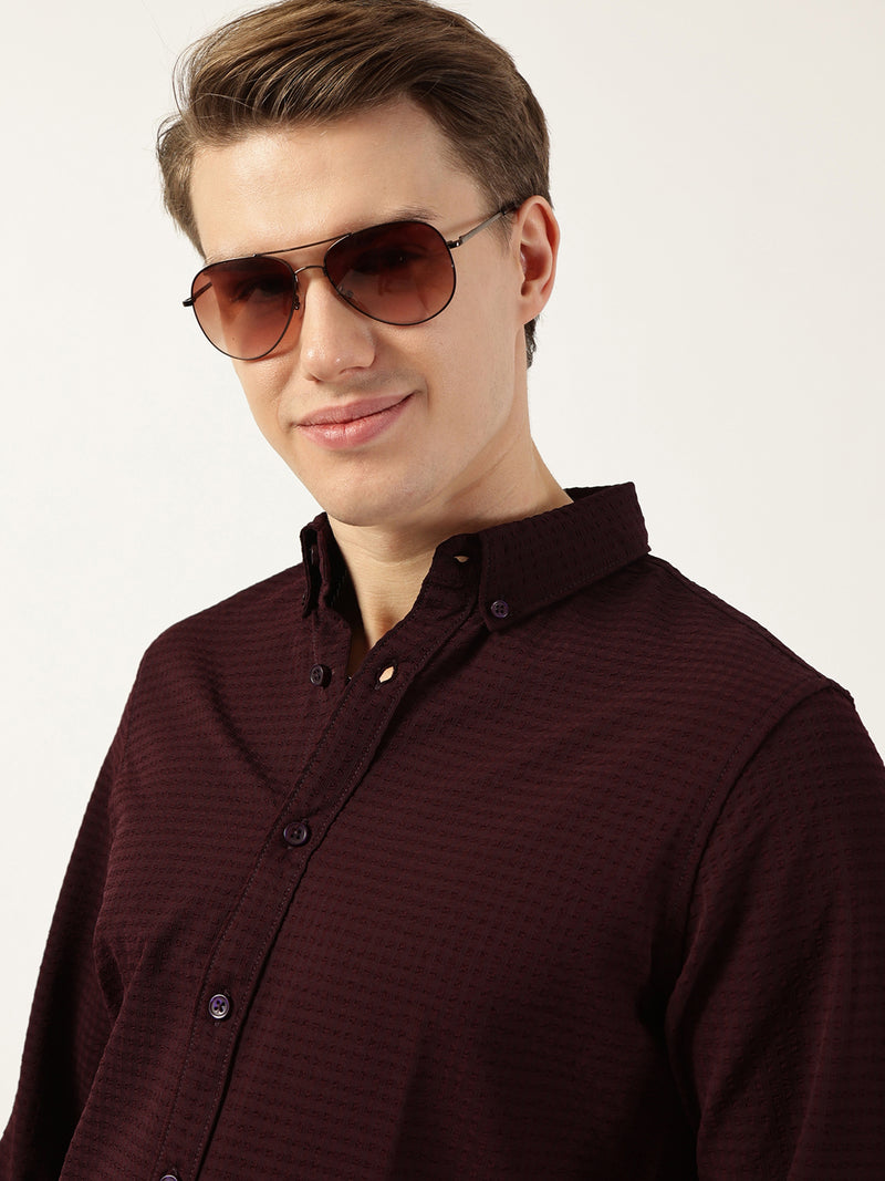 Thomas Scott Men Wine Smart Button-Down Collar Textured Solid Slim Fit Casual Shirt