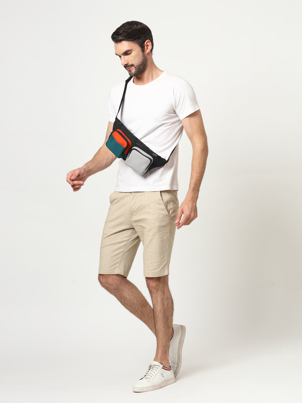 Thomas Scott Men Colourblocked Waist Pouch