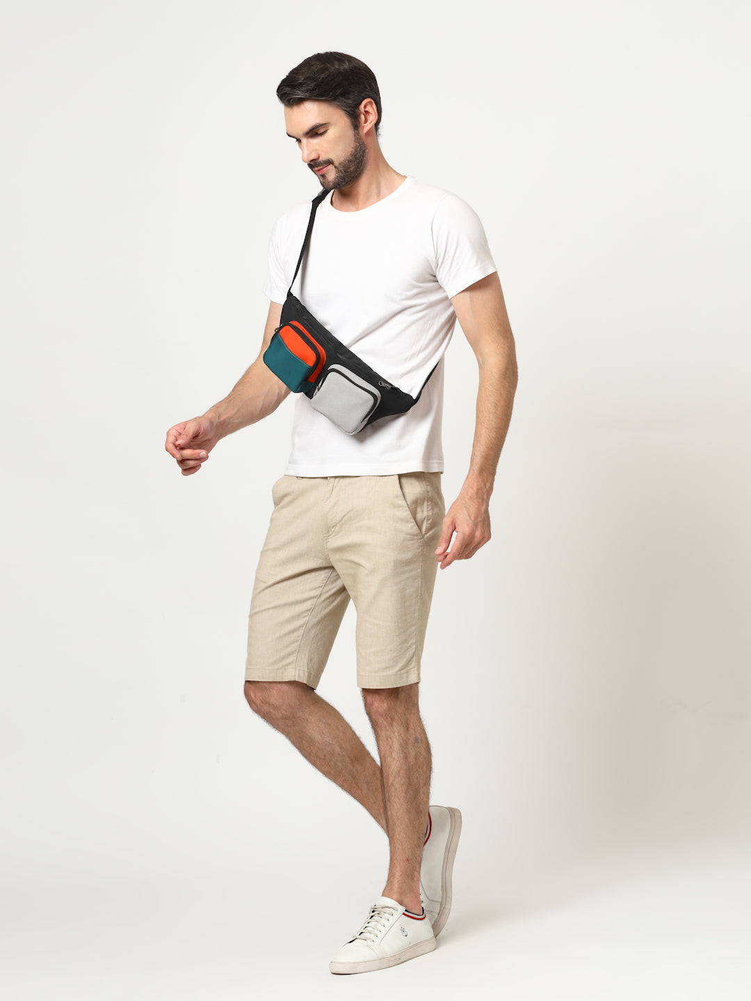 Thomas Scott Men Colourblocked Waist Pouch