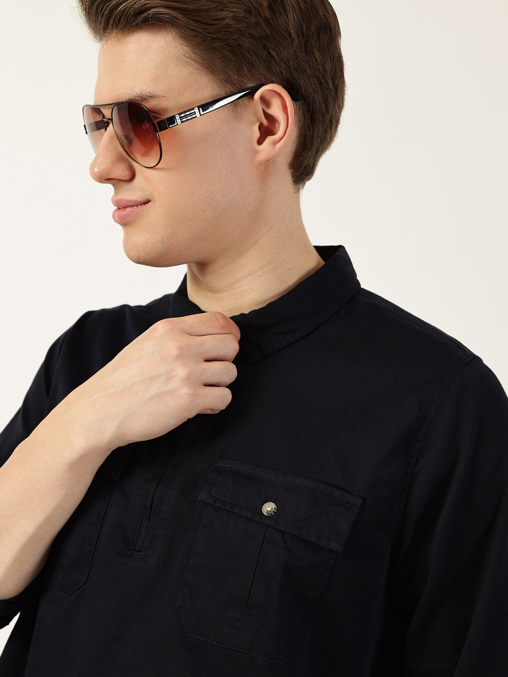 Thomas Scott Men Navy Classic Spread Collar Solid Cotton Casual Shirt