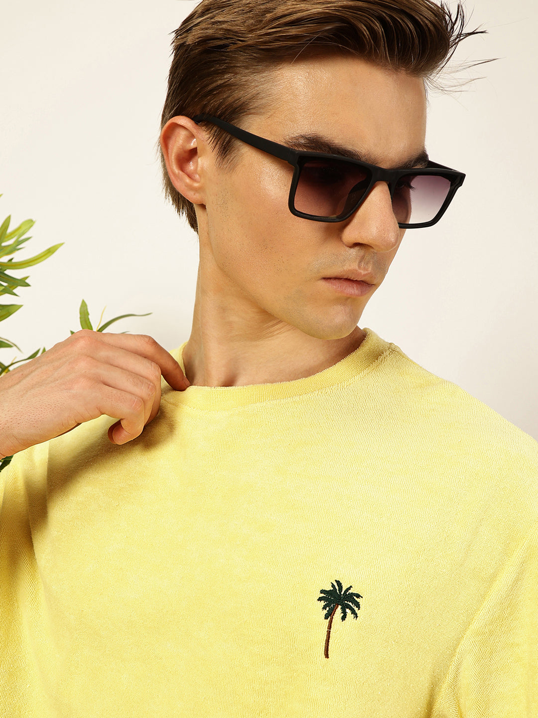 Thomas Scott Men Solid Round Neck Oversized Casual T-shirt