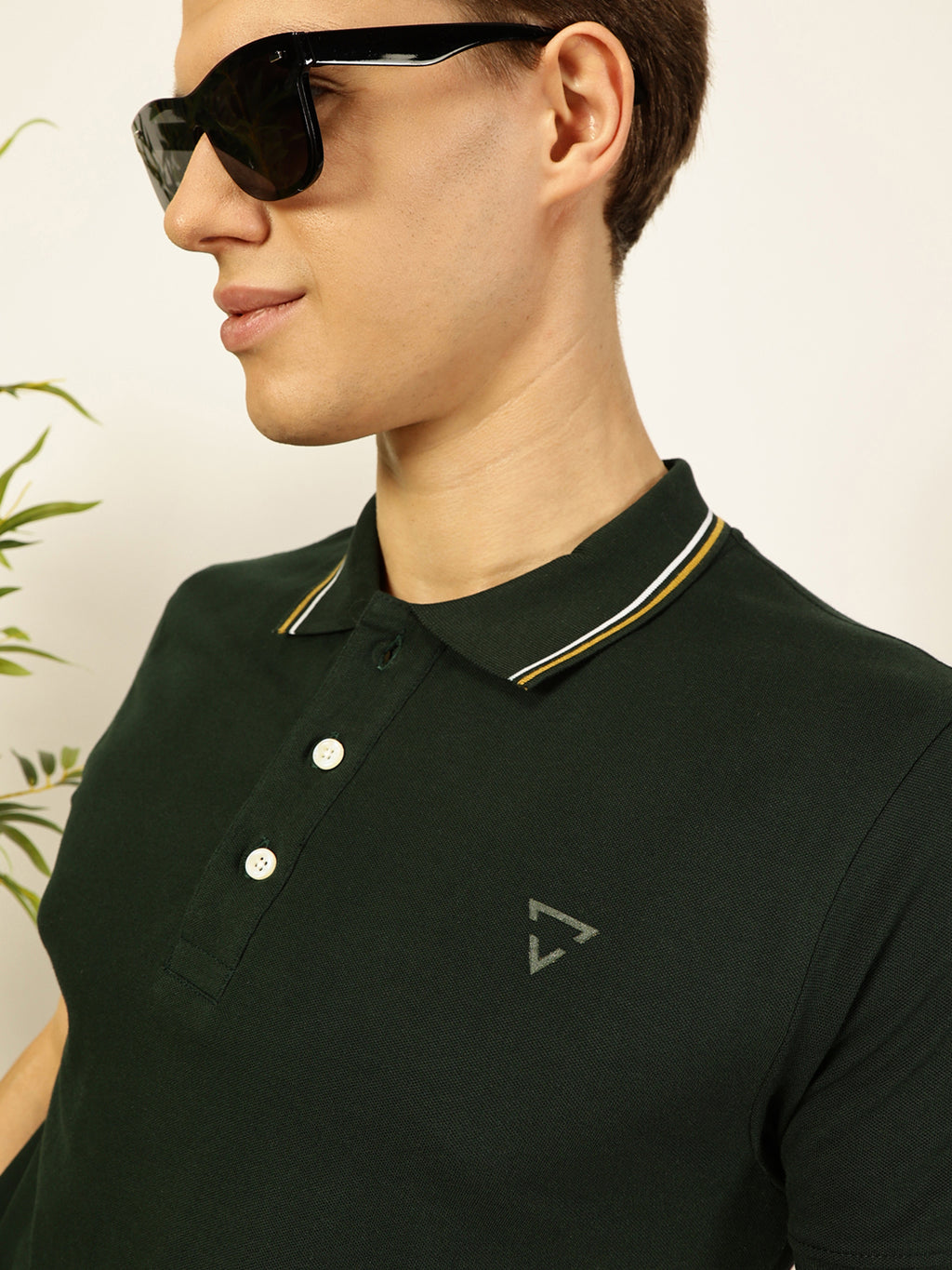 Thomas Scott Men Green Regular Fit Polo Tshirt - S