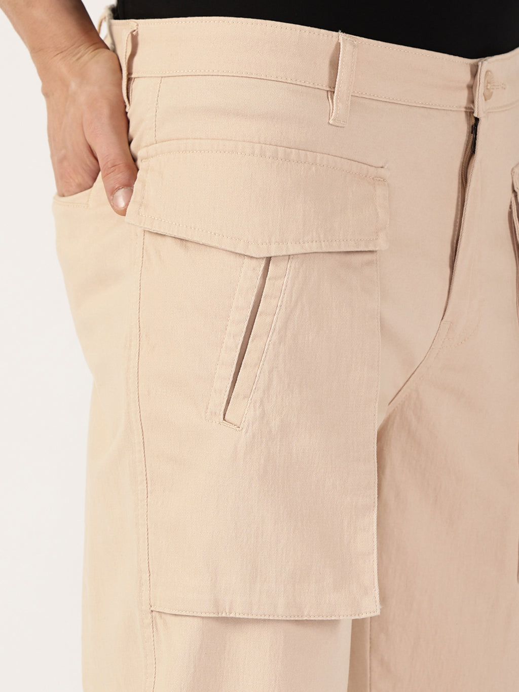Thomas Scott Men Fawn Regular Fit Cargos Cotton Trousers