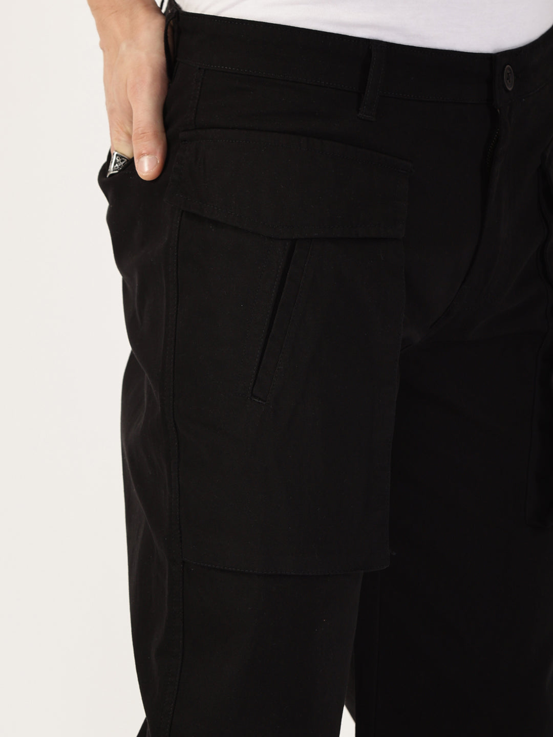 Thomas Scott Men Zed Black Regular Fit Cargos Cotton Trousers