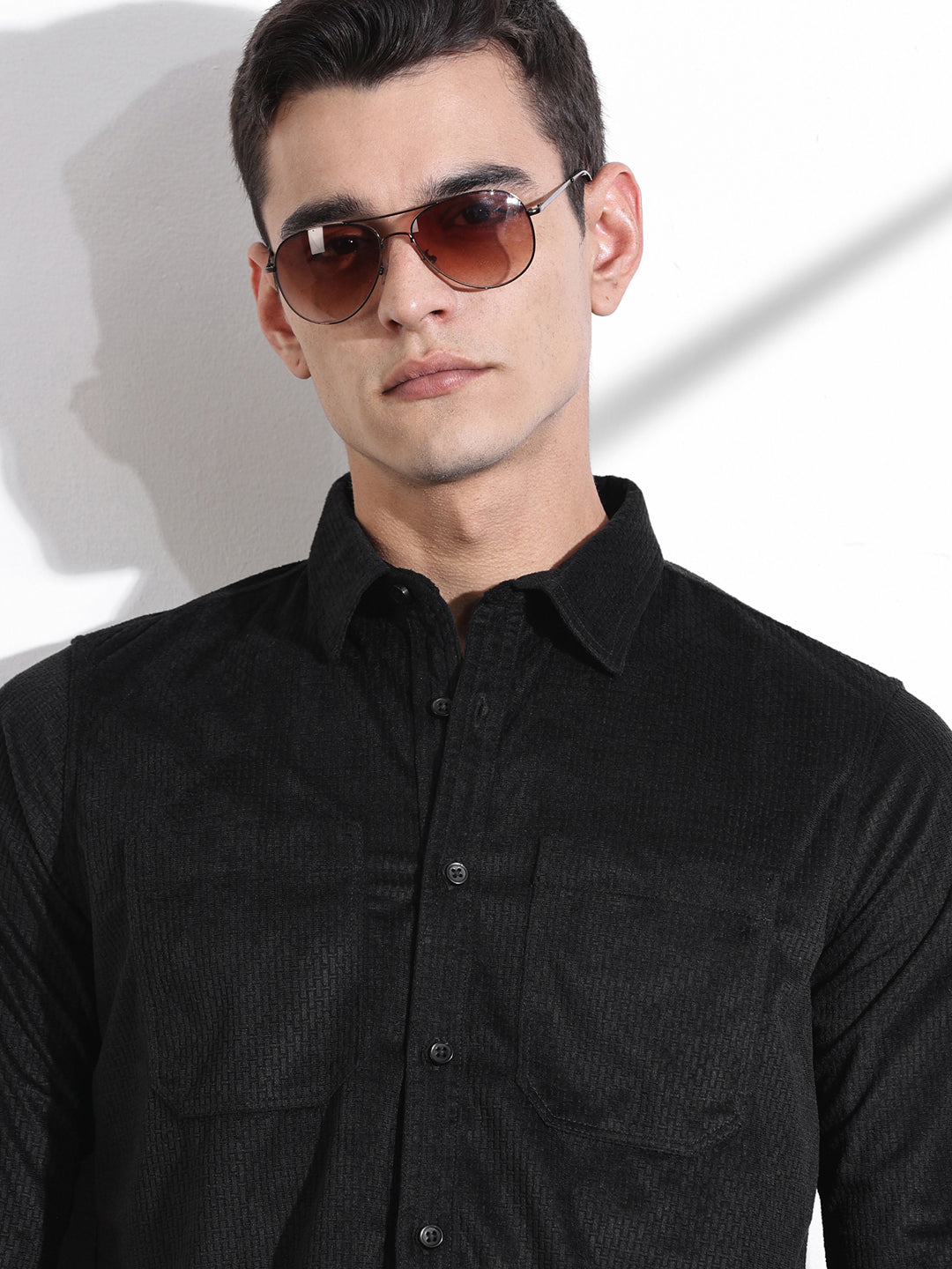 Thomas Scott Men Black Slim Fit Long Sleeves Self-Structured Velvet Casual Shirt