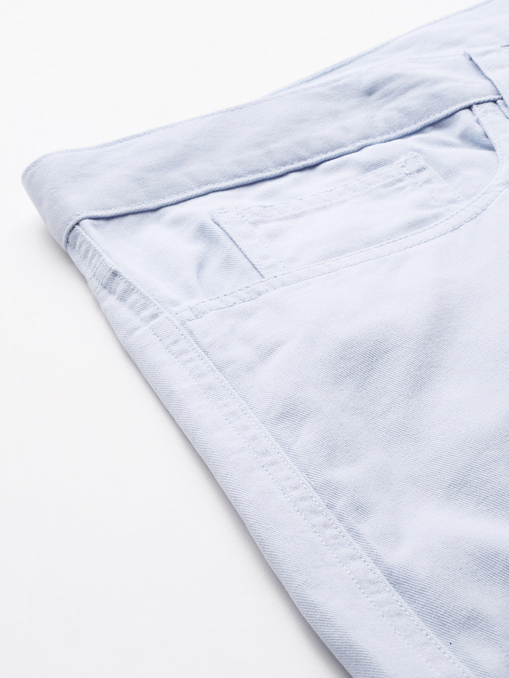 Thomas Scott Men Sky Blue Plus Size Solid Mid Rise Regular Fit Cotton Chino Shorts