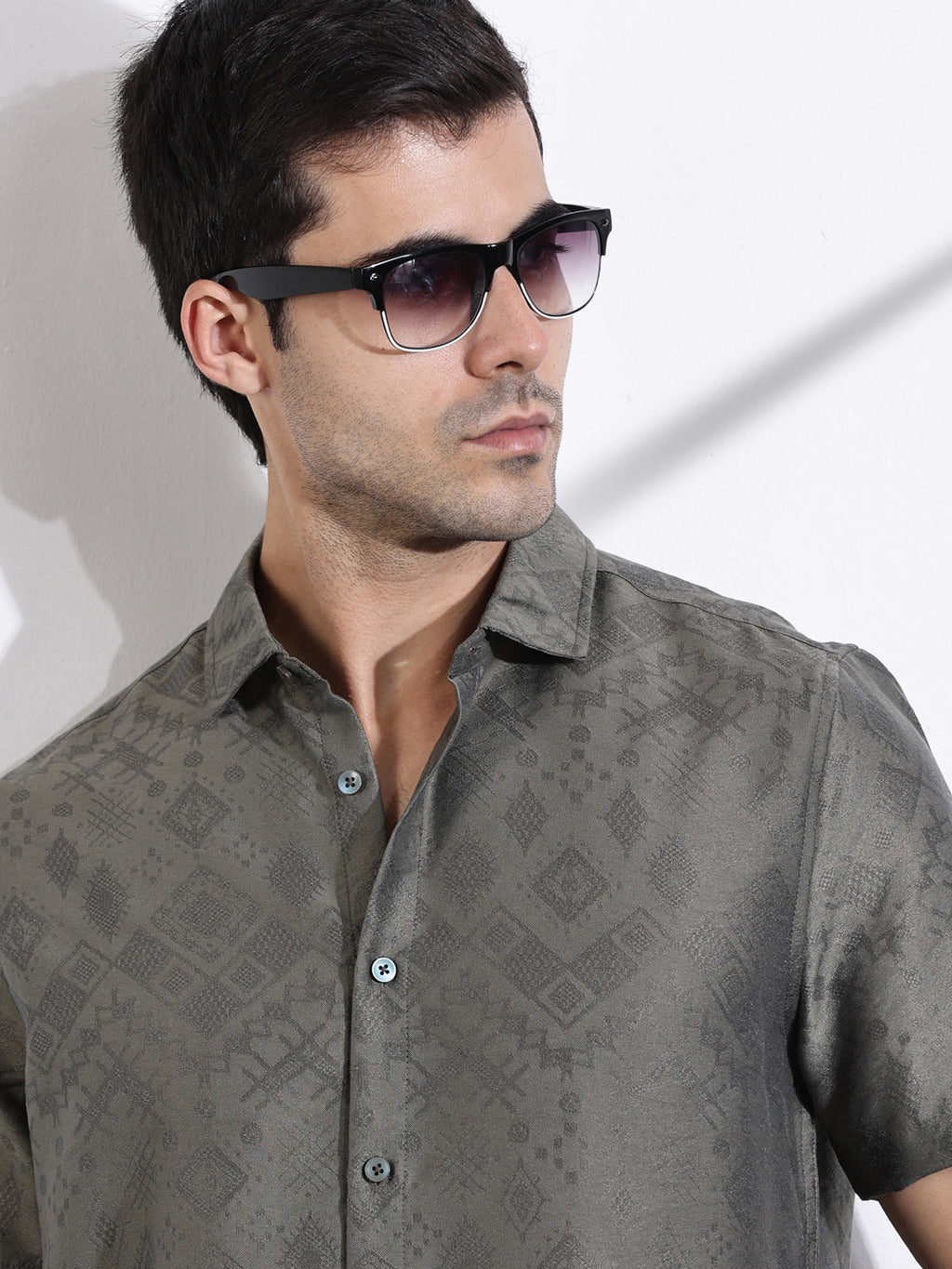 Thomas Scott Men Olive Slim Fit Geometric Print Casual Shirt