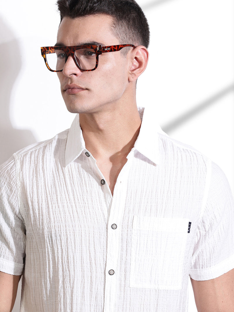 Thomas Scott Men White Slim Fit Textured Seersucker Casual Shirt