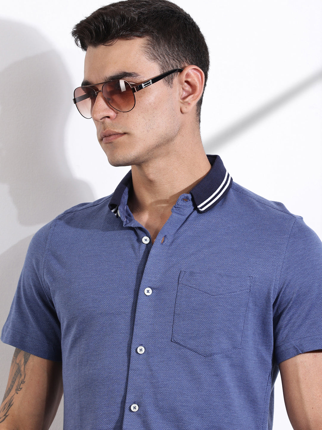Thomas Scott Men DarkBlue Slim Fit Solid Knit Shirt