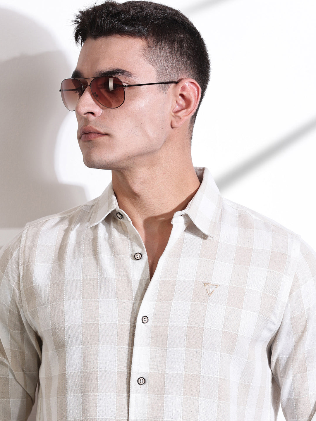 Thomas Scott Men Beige Slim Fit Windowpane Checked Cotton Casual Shirt