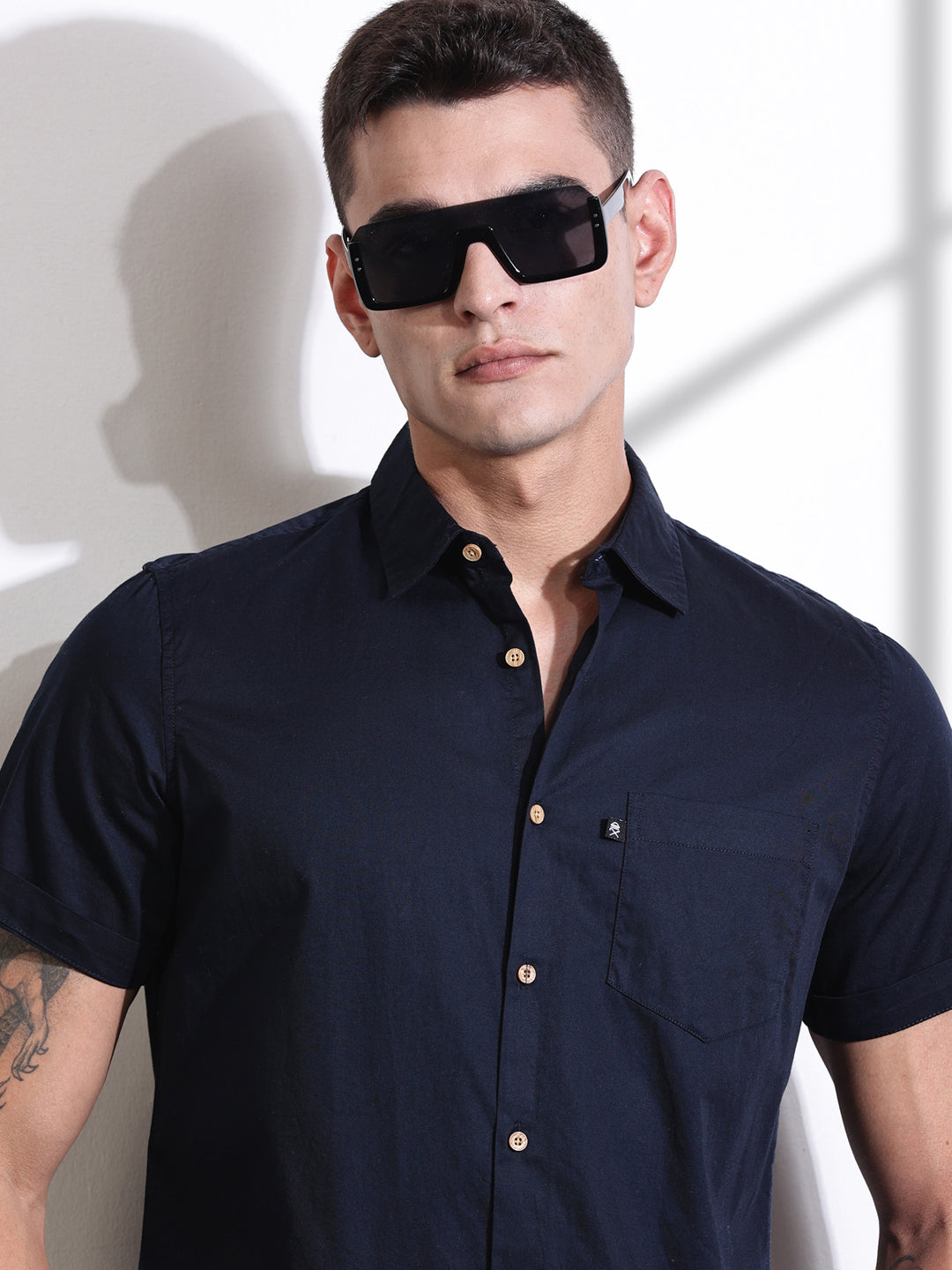 Thomas Scott Men Navy Slim Fit Solid Cotton Casual Shirt