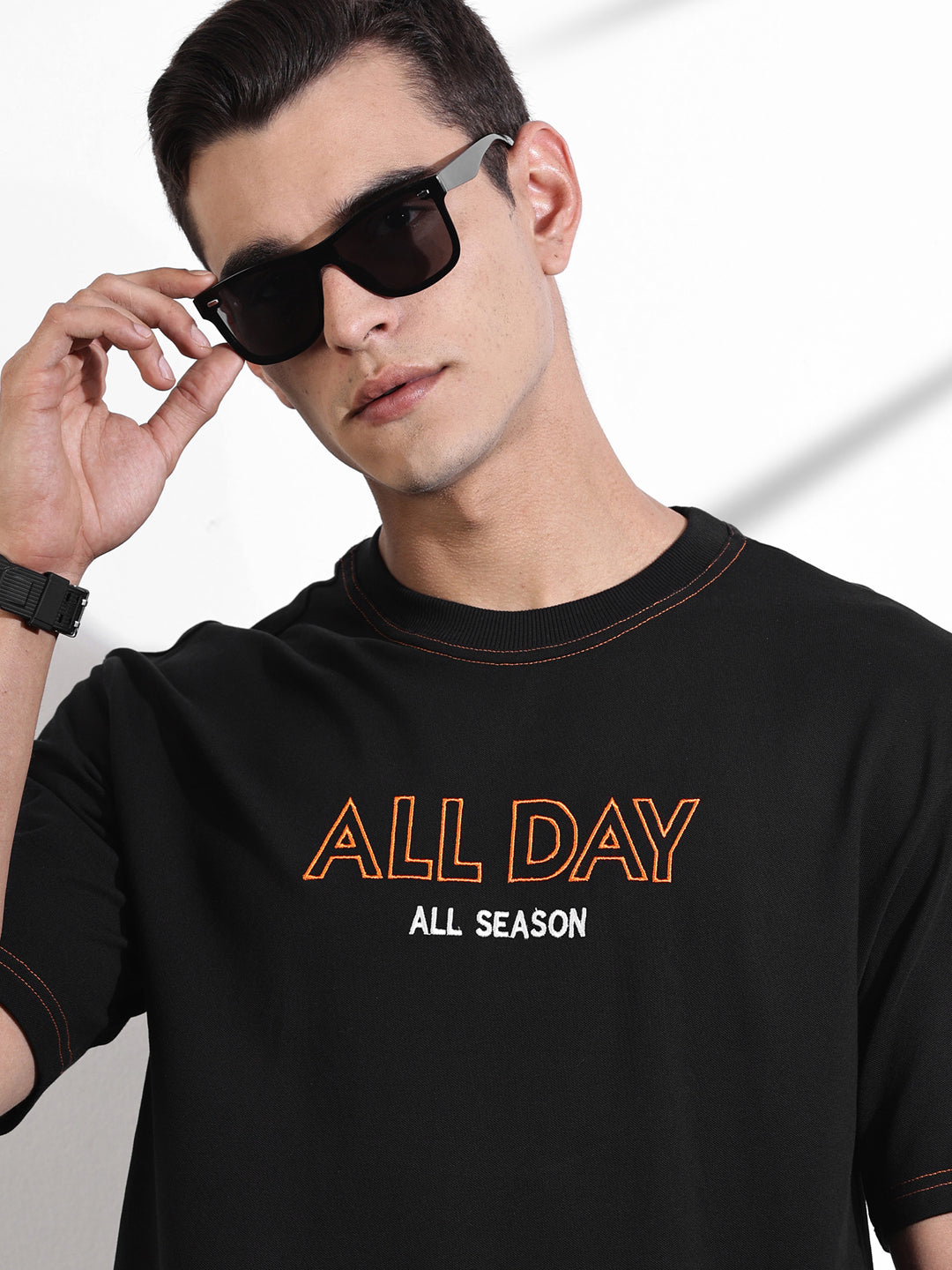 Thomas Scott Men Black Oversized Typography Print Knit Tshirt
