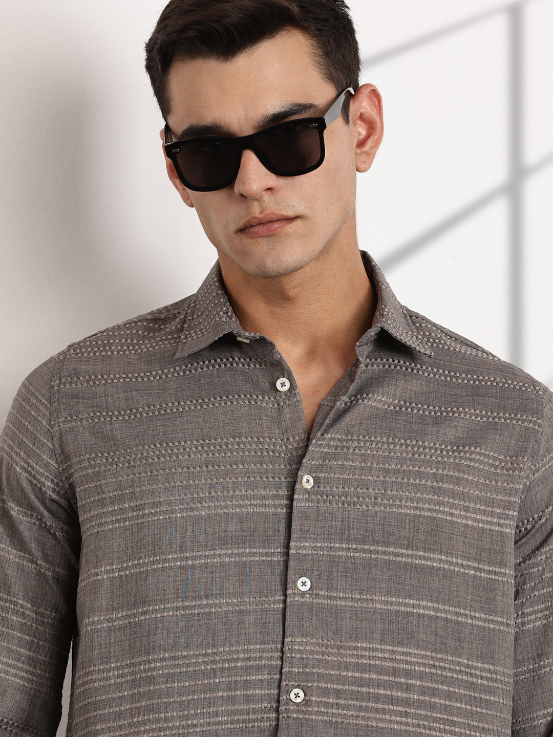 Thomas Scott Men Grey Slim Fit Cutaway Collar Long Sleeves Self Design Casual Shirt
