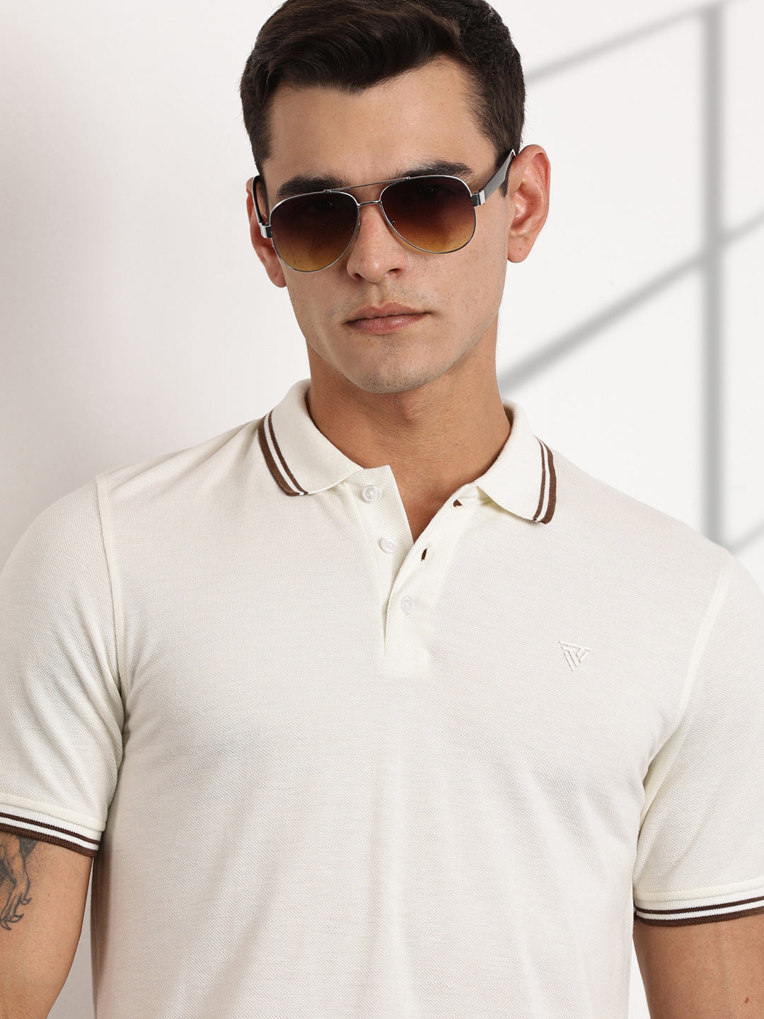 Thomas Scott Men Cream Regular Fit Short Sleeves Polo Collar Knit Tshirt