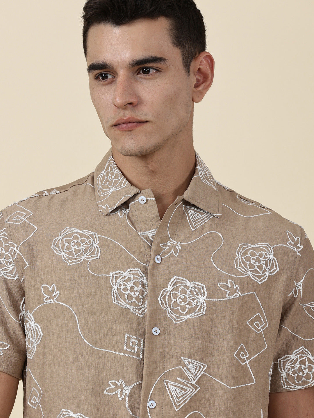 Thomas Scott Men Beige Regular Fit Short Sleeves Spread Collar Embroidered Shirt