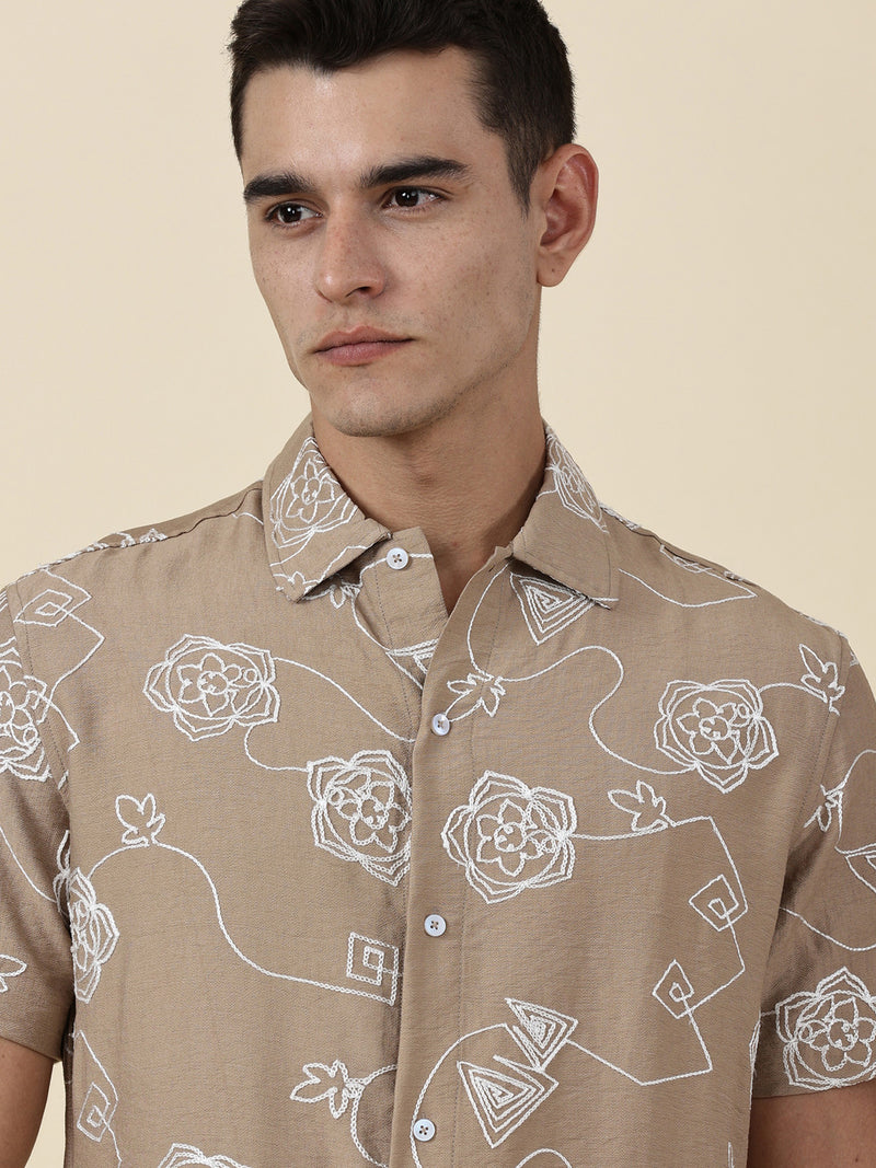 Thomas Scott Men Beige Regular Fit Short Sleeves Spread Collar Embroidered Shirt
