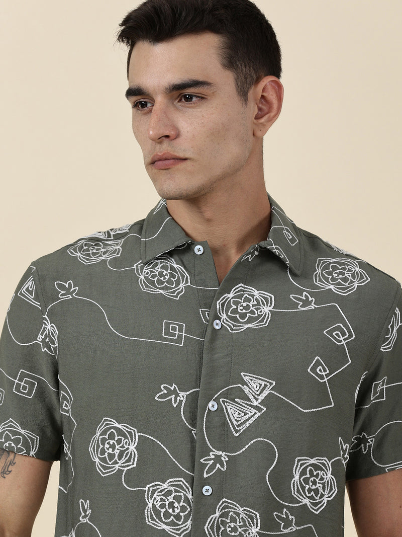 Thomas Scott Men Olive Regular Fit Short Sleeves Spread Collar Embroidered Shirt