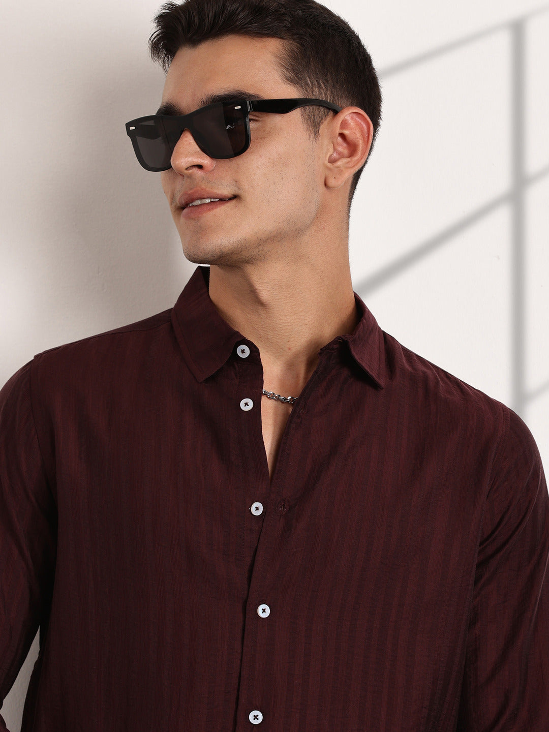 Thomas Scott Men Wine Slim Fit Long Sleeves Vertical Stripes Casual Shirt
