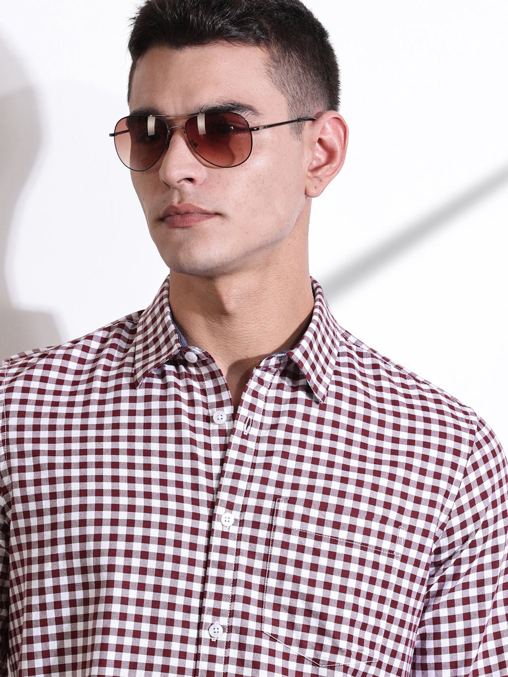 Thomas Scott Men Maroon Slim Fit Long Sleeves Gingham Checks Cotton Woven Casual Shirt