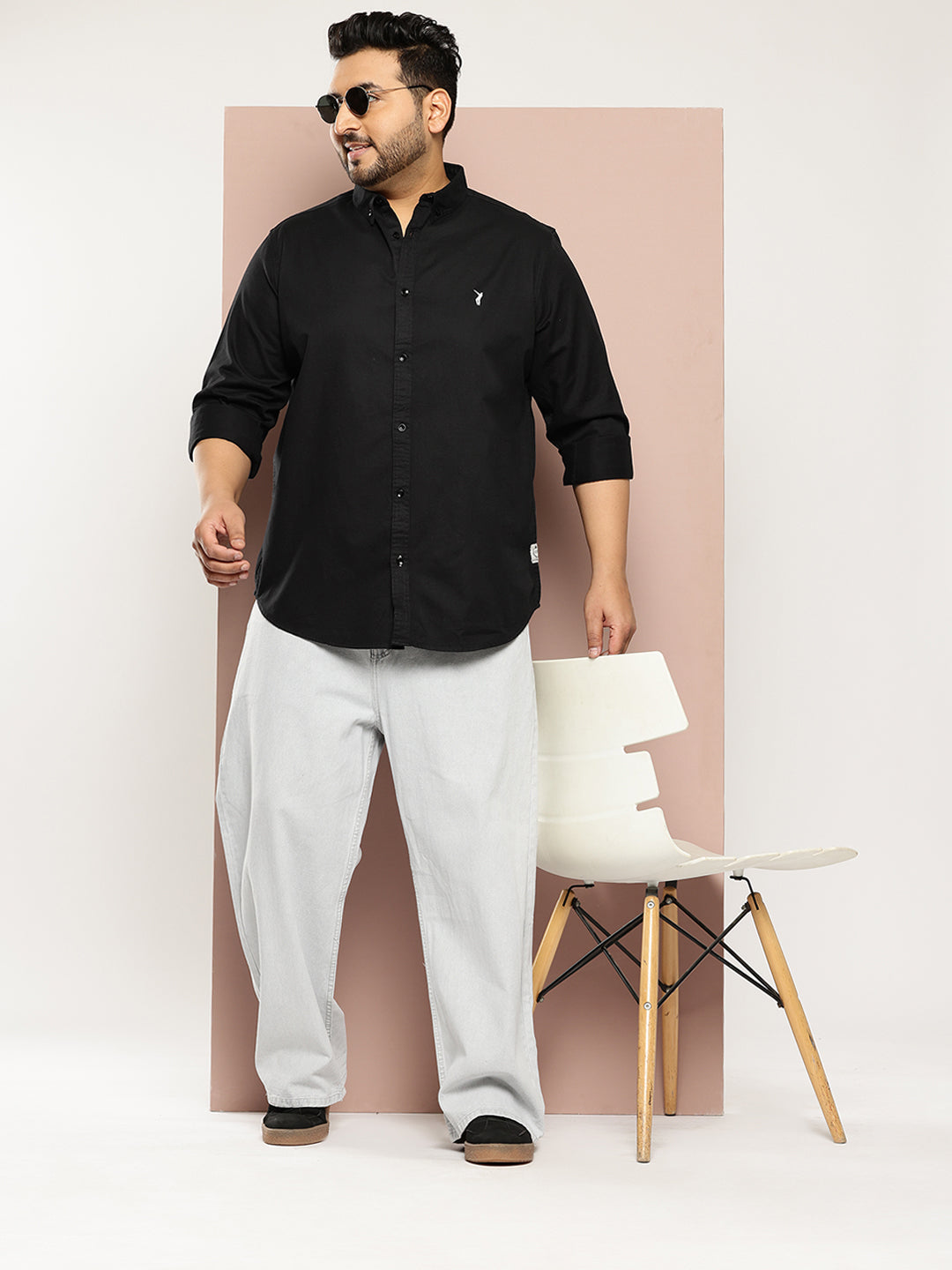 Thomas Scott Men Black Plus Size Regular Fit Long Sleeves Button-Down Collar Twill Shirt