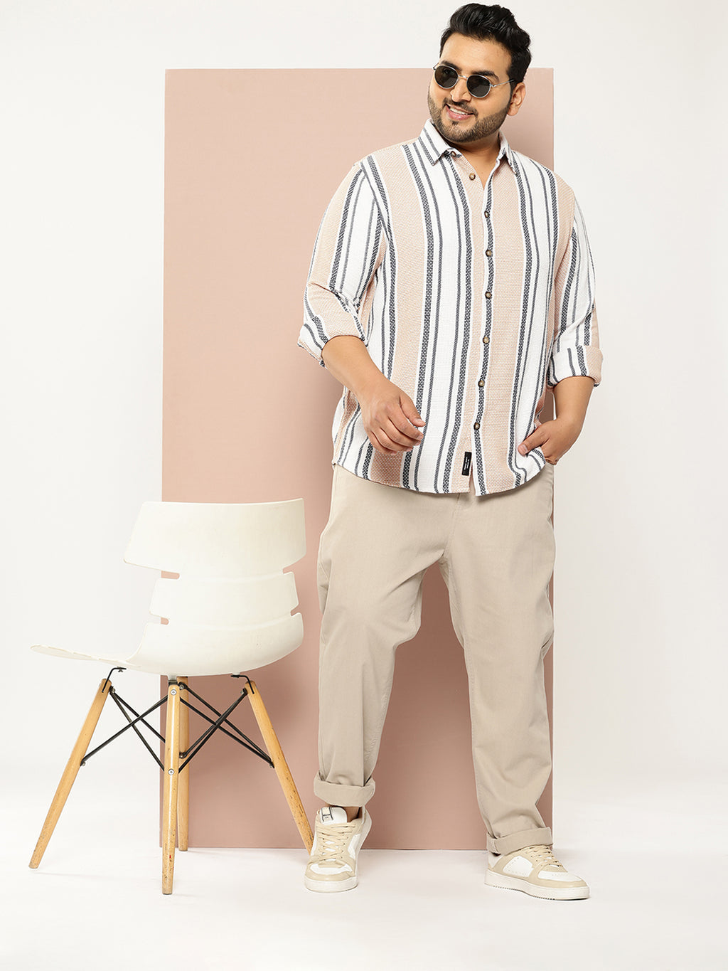 Thomas Scott Men White Plus Size Regular Fit Vertical Stripes Woven Shirt