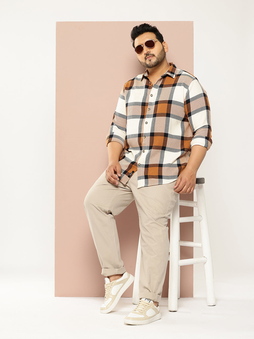 Thomas Scott Men Cream Plus Size Regular Fit Windowpane Checks Woven Shirt