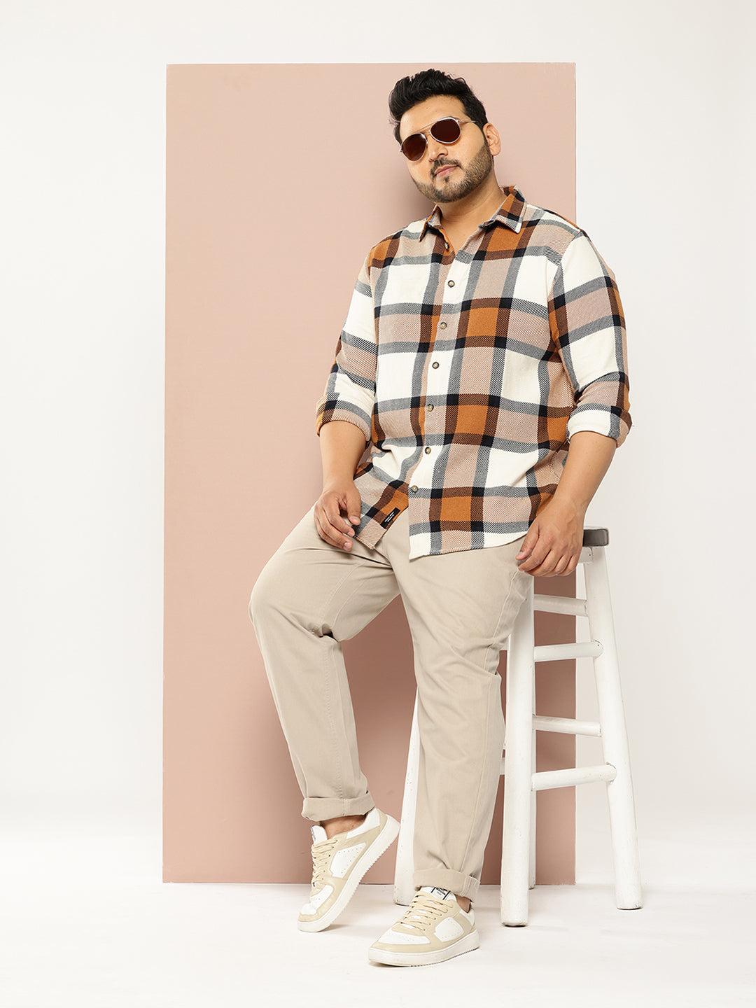 Thomas Scott Men Cream Plus Size Regular Fit Windowpane Checks Woven Shirt