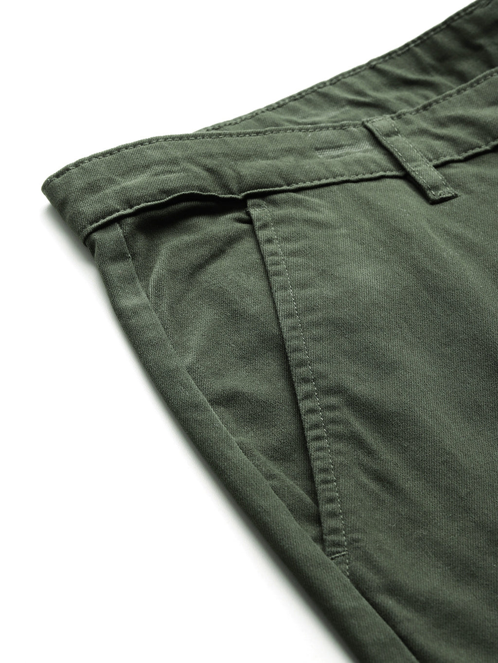 Thomas Scott Men Green Plus Size Regular fit Mid-rise Cotton Woven Outdoor Shorts