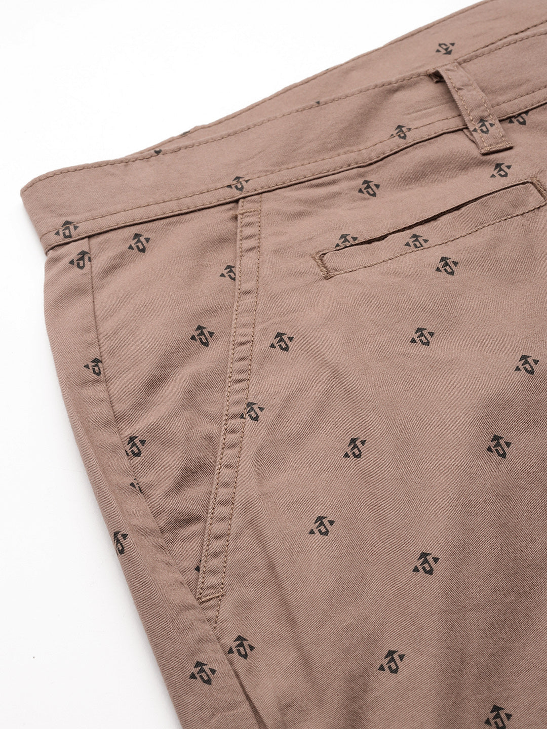 Thomas Scott Men Brown Plus Size Regular Fit Mid-Rise Mirco Ditsy Printed Woven Outdoor Shorts