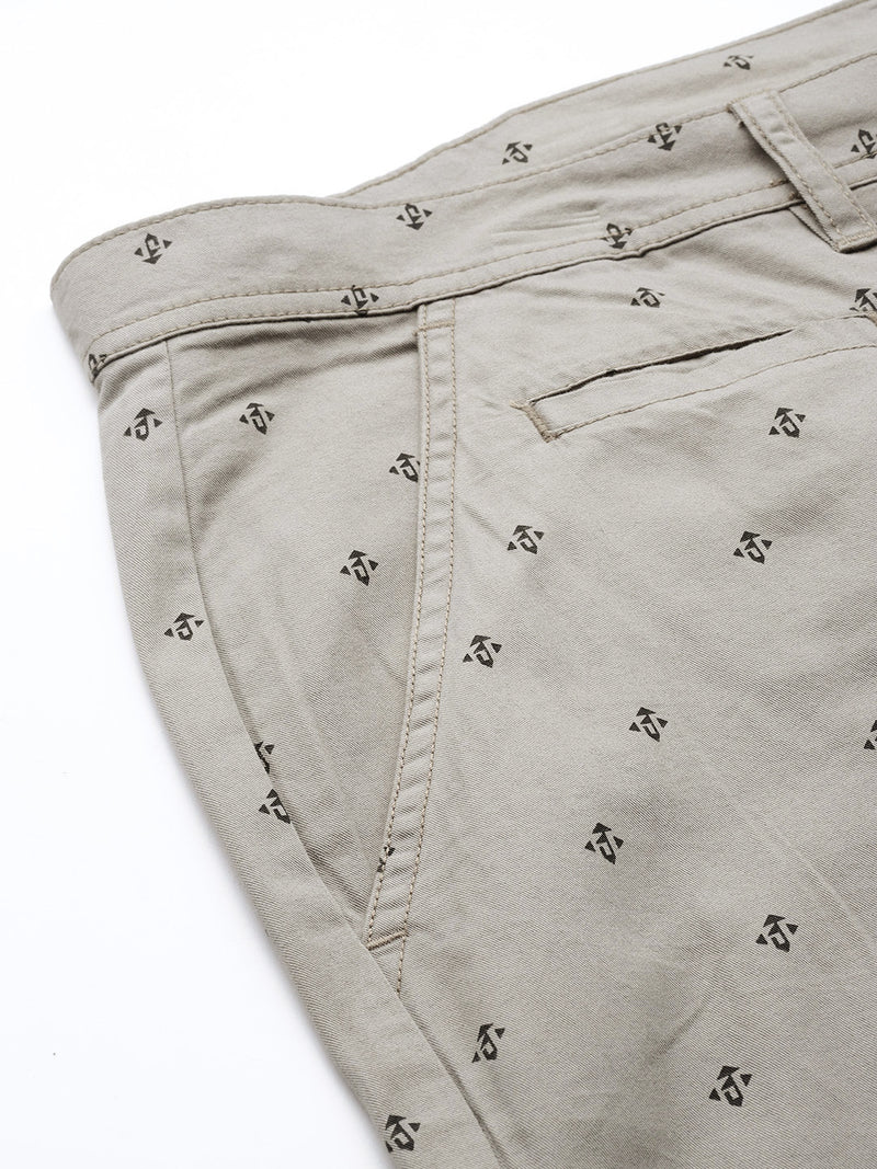 Thomas Scott Men Grey Plus Size Regular Fit Mid-Rise Mirco Ditsy Printed Woven Outdoor Shorts
