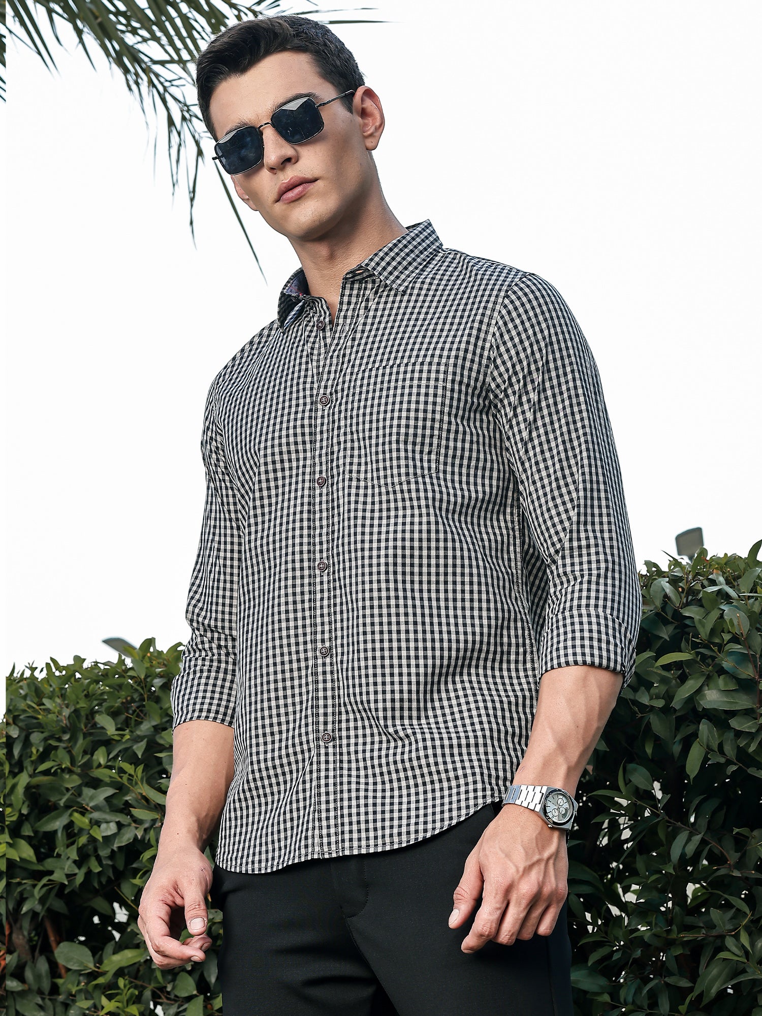Thomas Scott Men Black Slim Fit Long Sleeves Gingham Checks Woven Casual Shirt