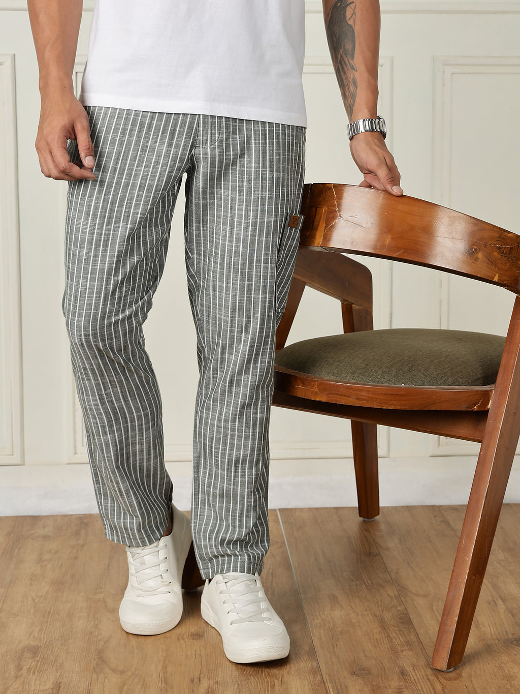 Thomas Scott Men Green Mid-Rise Straight Fit Striped Linen Trouser
