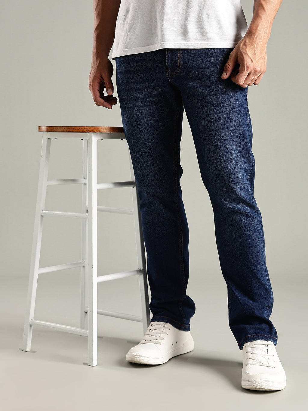 Thomas Scott Men Indigo Mid-Rise Straight Fit Stretchable Jeans