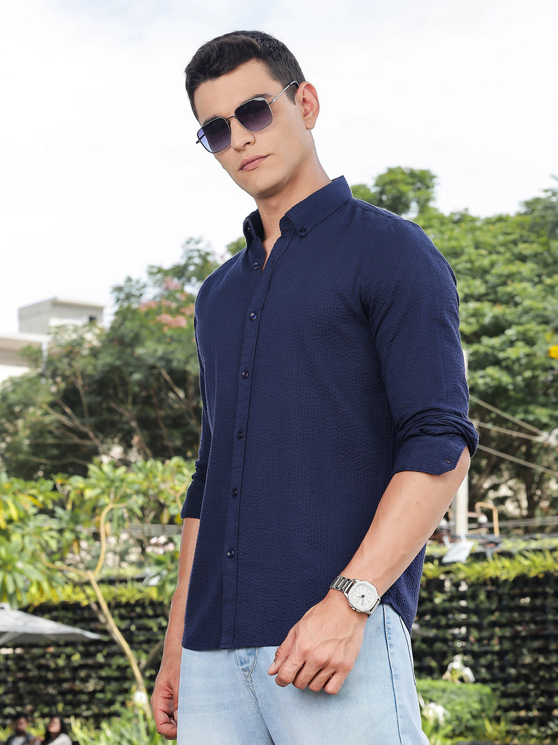 Thomas Scott Men Navy Slim Fit Long Sleeves Button-Down Collar Seersucker Shirt