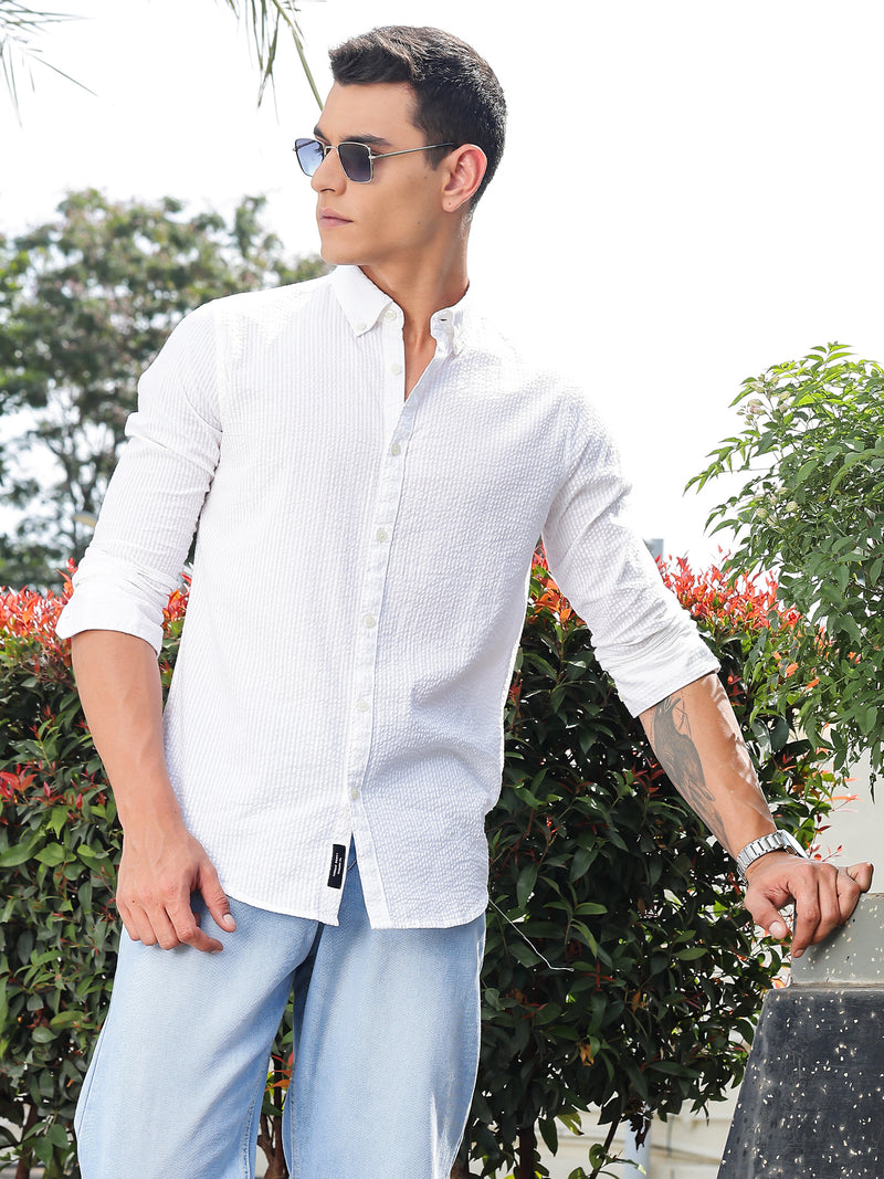 Thomas Scott Men White Slim Fit Long Sleeves Button-Down Collar Seersucker Shirt