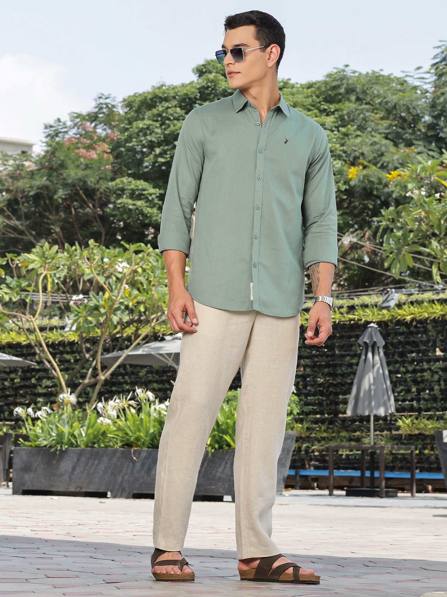 Thomas Scott Men Green Slim Fit Long Sleeves Spread Collar Linen Casual Shirt