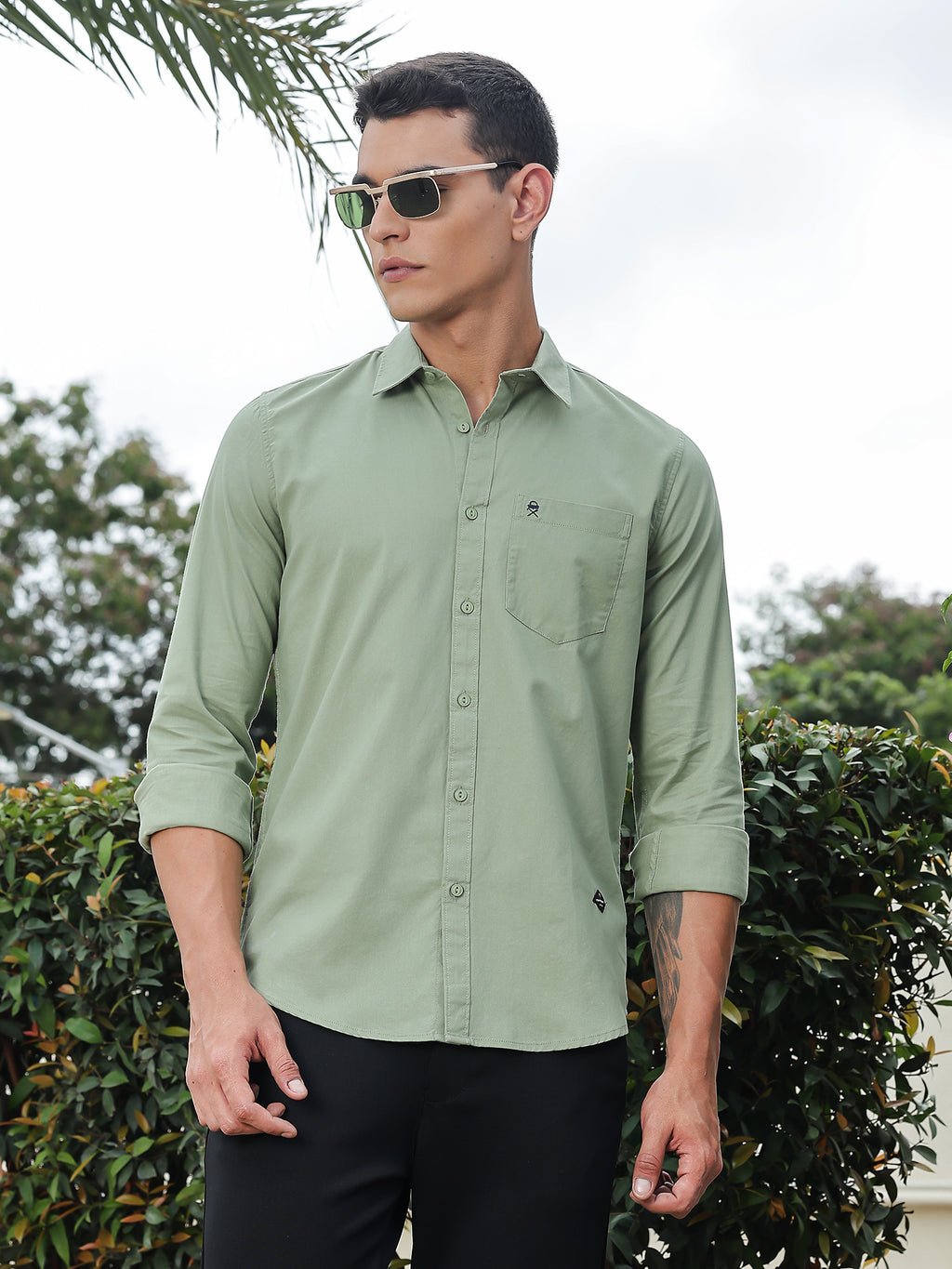 Thomas Scott Men Pista Slim Fit Long Sleeves Spread Collar Solid Cotton Casual Shirt
