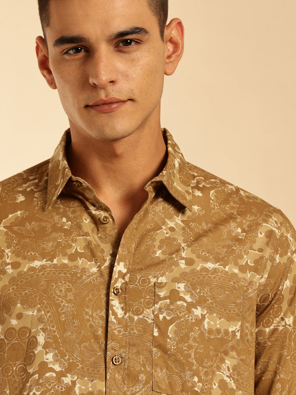 Thomas Scott Men Olive Regular Fit Long Sleeves Abstract Printed Pure Cotton Casual Shirt