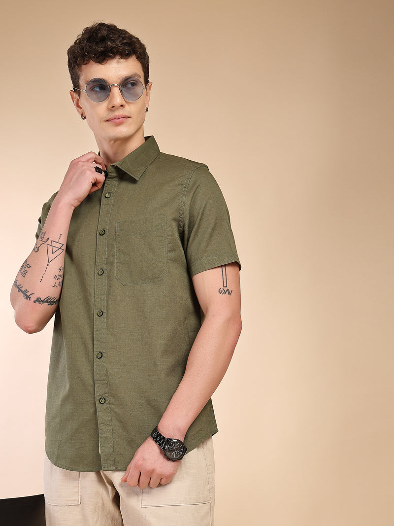 Thomas Scott Men Olive Regular Fit Short Sleeves Spread Collar Linen Casual Shirt