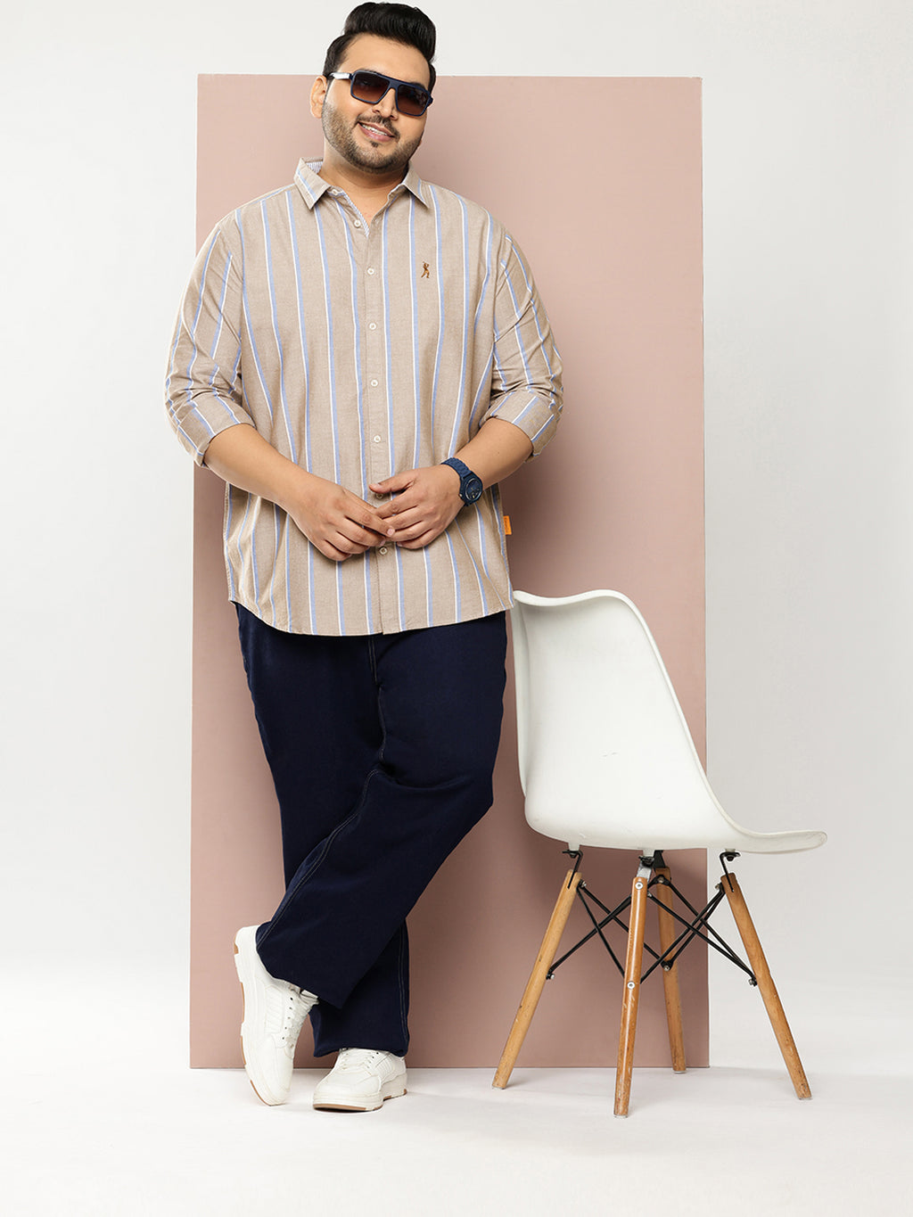 Thomas Scott Men Beige Plus Size Regular Fit Long Sleeves Spread Collar 100% Cotton Oxford Casual Shirt