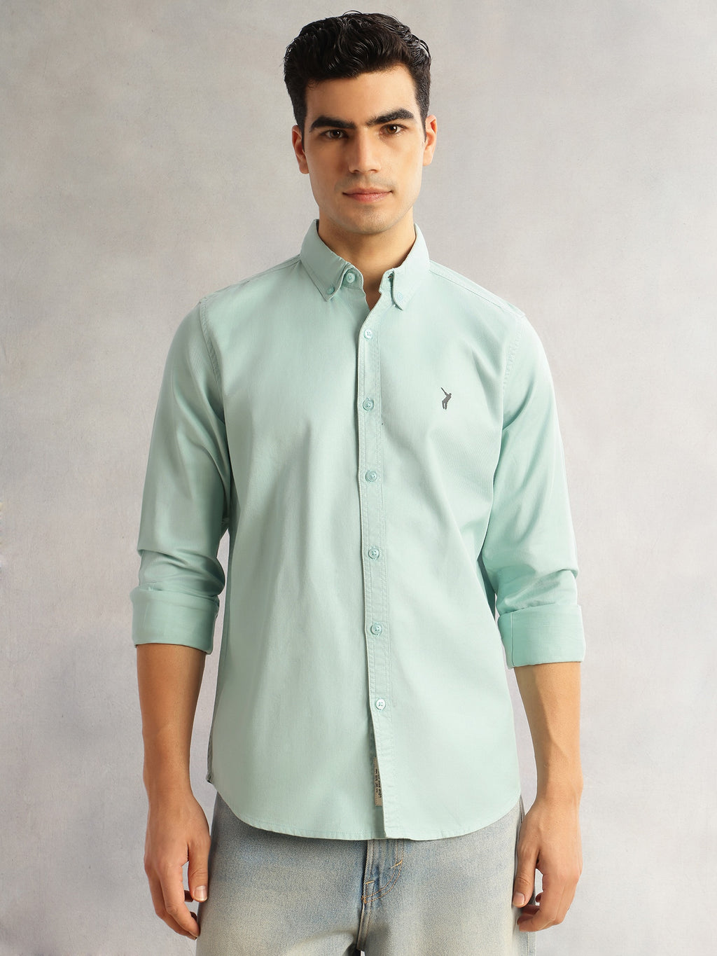 Thomas Scott Men Sea Green Slim Fit Long Sleeves Button Down Collar Solid Twill Casual Shirt