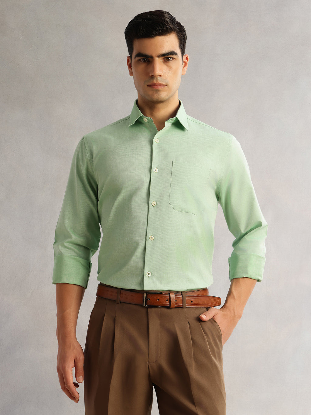 Thomas Scott Men Pista Regular Fit Long Sleeves Cutaway Collar 100% Cotton Filafil Formal Shirt