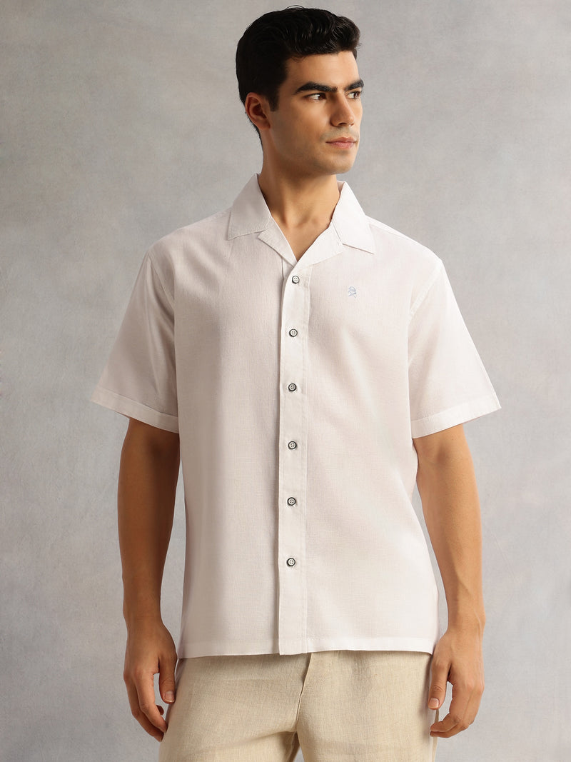Thomas Scott Men White Oversized Fit Short Sleeves Cuban Collar Solid Cotton Linen Casual Shirt
