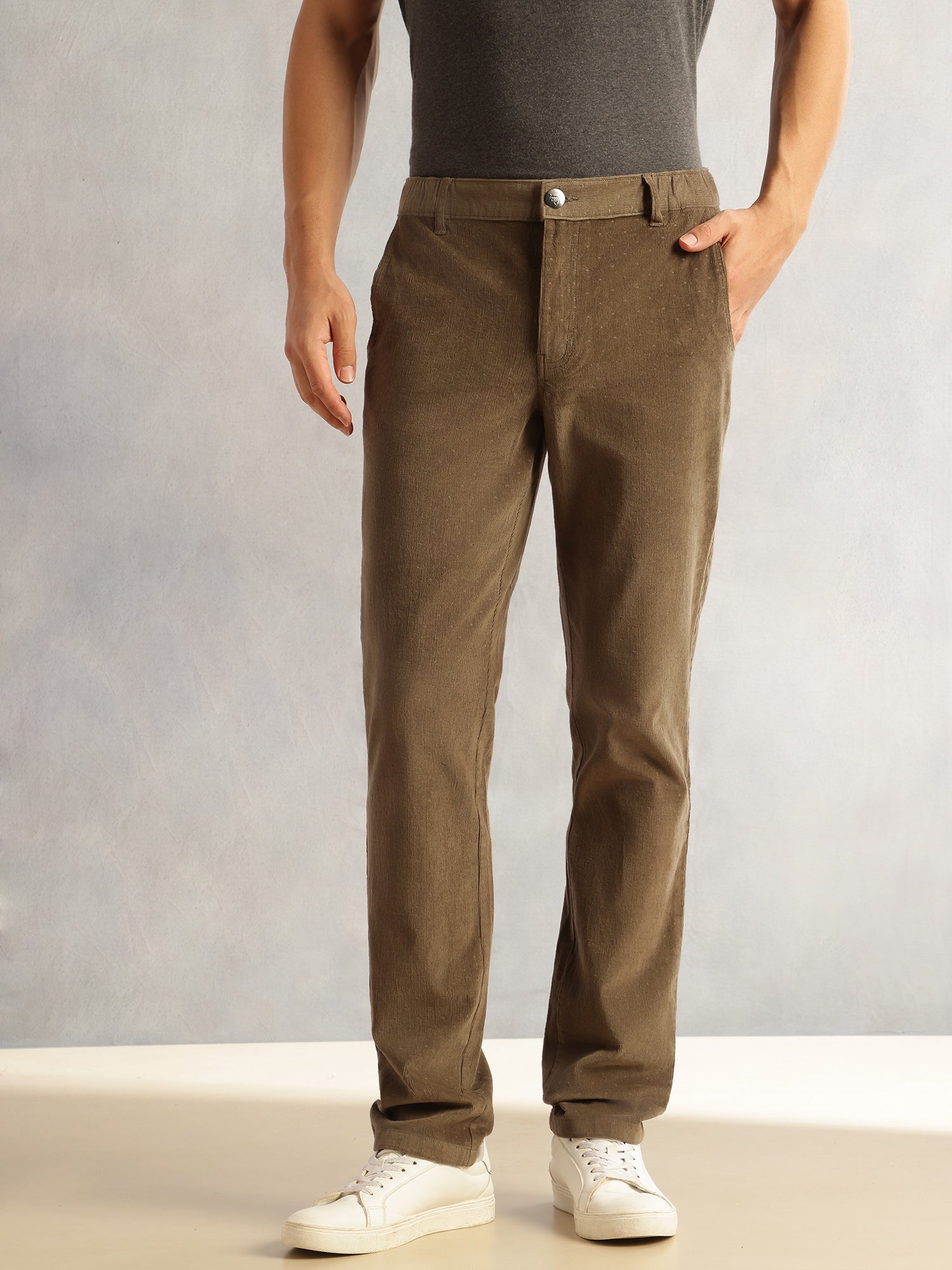 Thomas Scott Men Mint Regular Fit Mid-Rise 4 Pockets Woven Corduroy Trouser