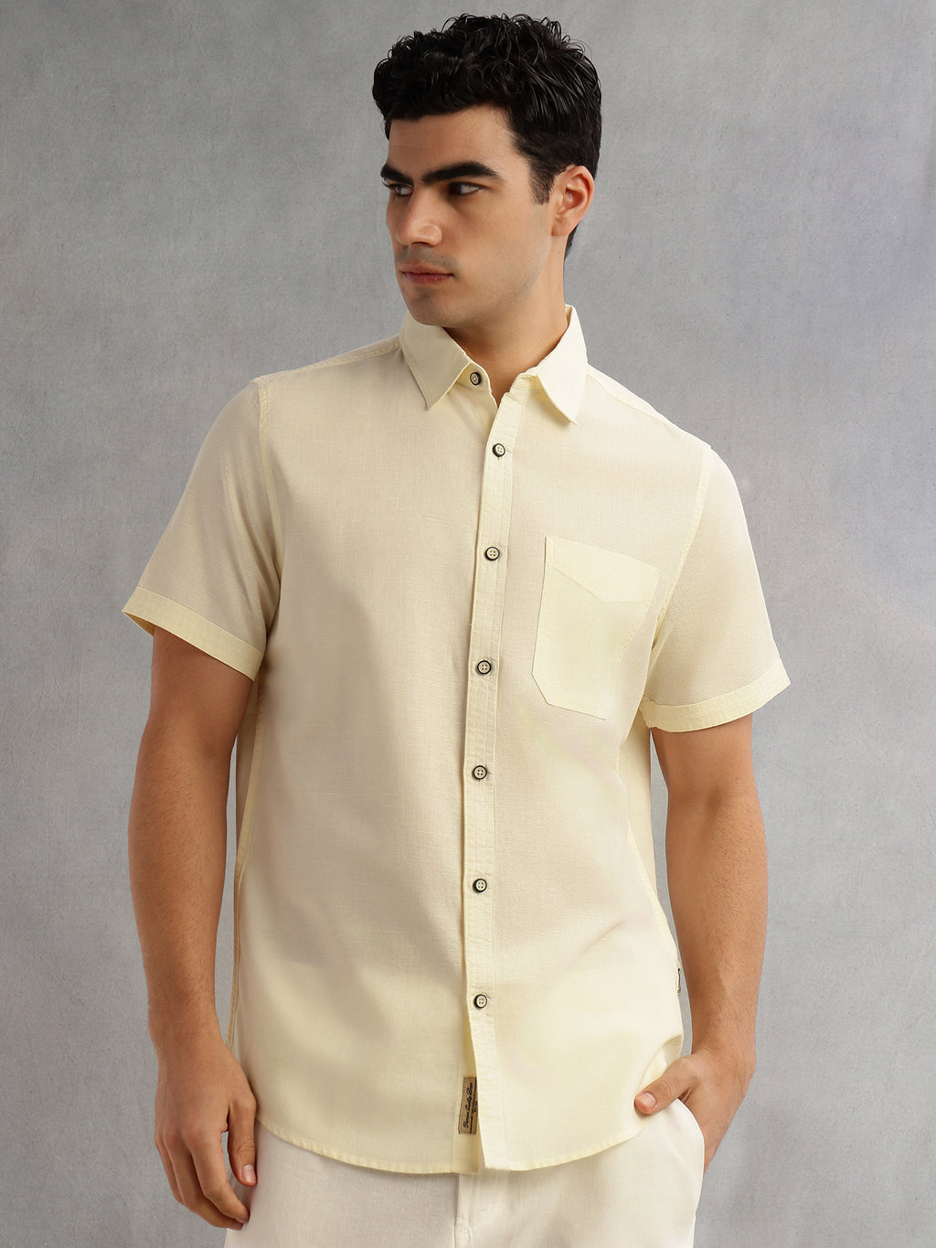 Thomas Scott Men Lemon Premium Regular Fit Short Sleeves Spread Collar Solid Linen Casual Shirt