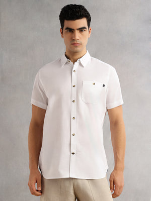 White Regular Fit Short Sleeves Spread Collar 100% Cotton Casual Shirt For Men