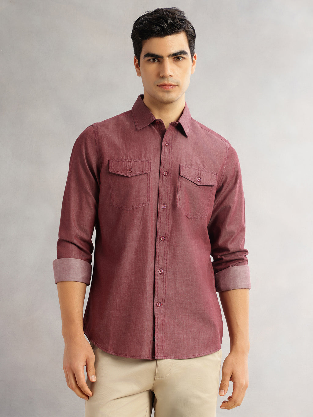 Thomas Scott Men Maroon Slim Fit Long Sleeves Spread Collar Chambray 100% Cotton Casual Shirt