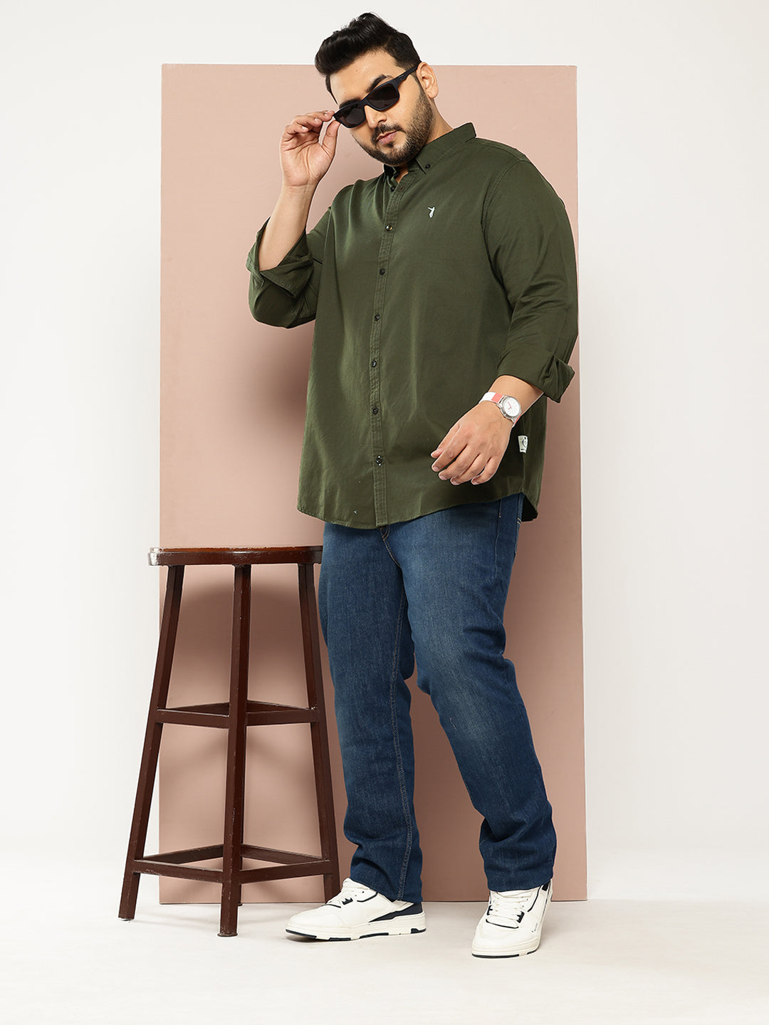Thomas Scott Men Bottle Green Cricket Club Plus Size Long Sleeves Button-Down Collar Casual Shirt
