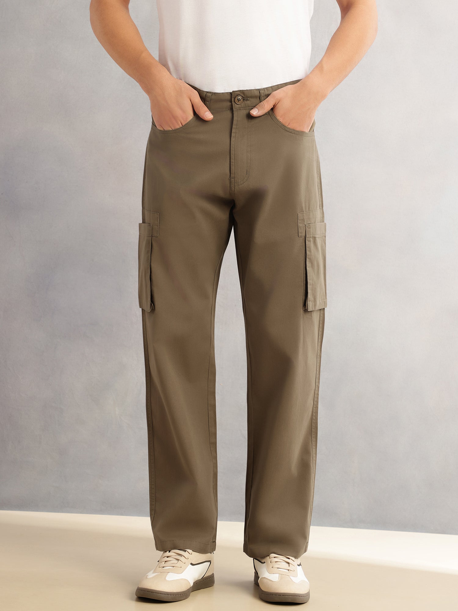 Thomas Scott Men Olive Cricket Club Straight Fit Mid-Rise Solid 100% Cotton Woven Cargo Trouser