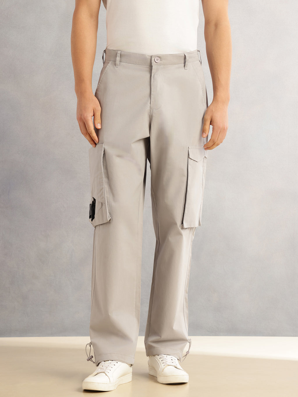 Thomas Scott Men Light Grey Cricket Club Relaxed Fit Mid-Rise 100% Cotton Woven Cargo Trouser